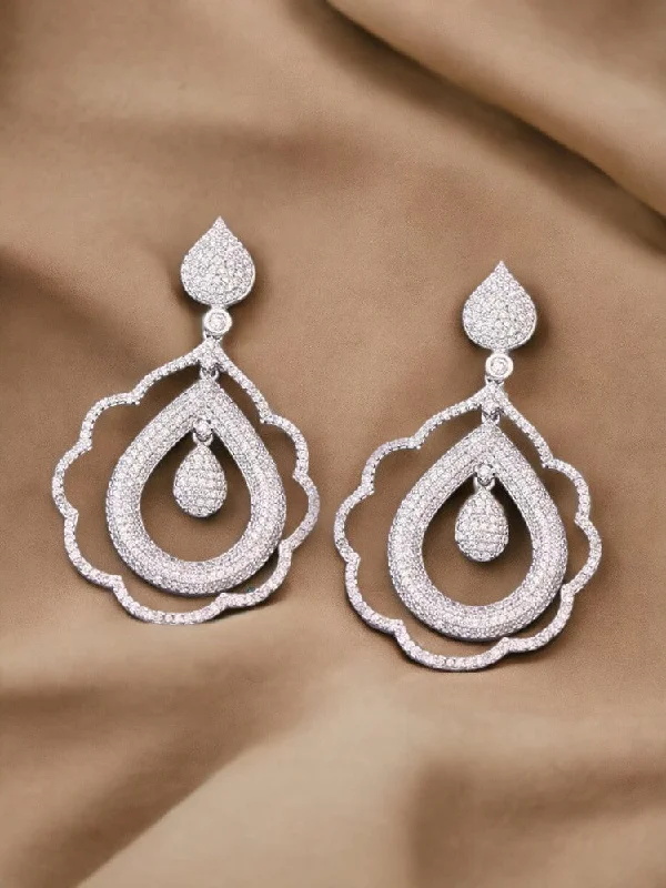 Simple Drop Crystal Earrings-Silver Tonje Zirconia Danglers