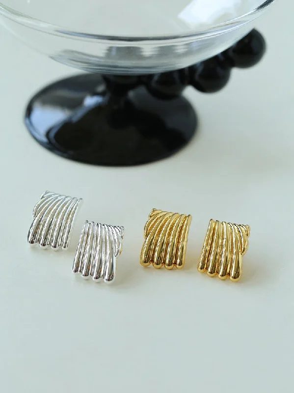 Simple Designer Earrings-Vertical Striped Metal Geometric Earrings