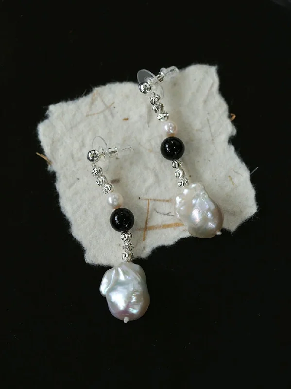 Trendy Hoop Earrings-Pearl and Black Agate Long Drop Earrings