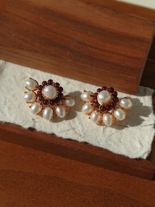 Colorful Gemstone Hoop Earrings-Natural Baroque Pearl Red Garnet Retro Earrings