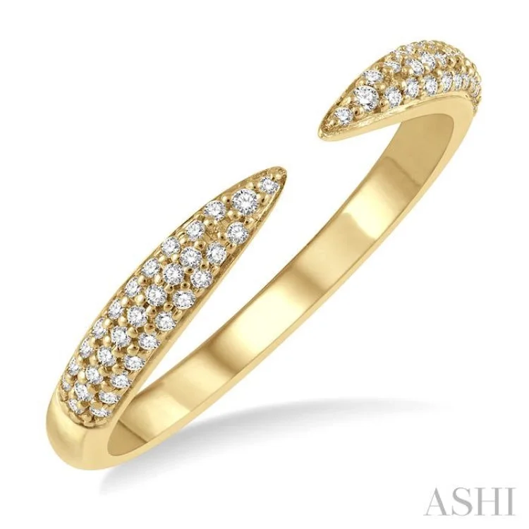 Unique Wedding Rings with Diamonds-1/5 Ctw Round Cut Diamond Open Claw Fashion Ring in 14K Yellow Gold