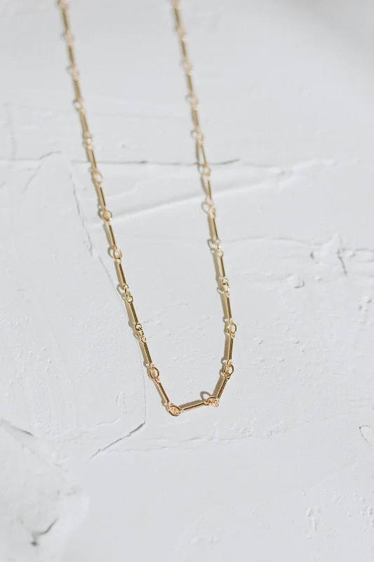 Statement Pendant Necklaces-Camila Bar Chain Necklace