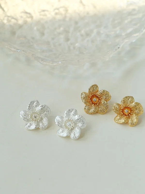 Artistic Pearl Drop Earrings-Vintage Style Bauhinia Zircon Flower Stud Earrings