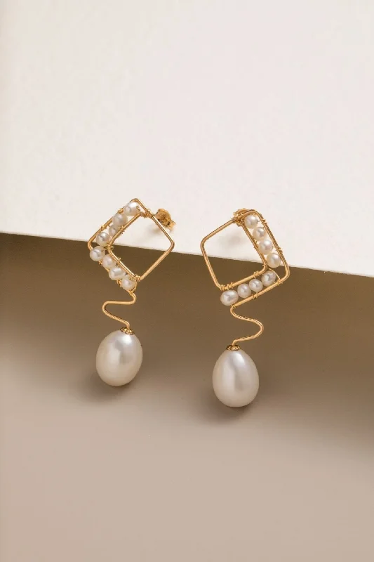 Gemstone Drop Hoop Earrings-Geometric Series Wave Pearl Teardrop Earrings