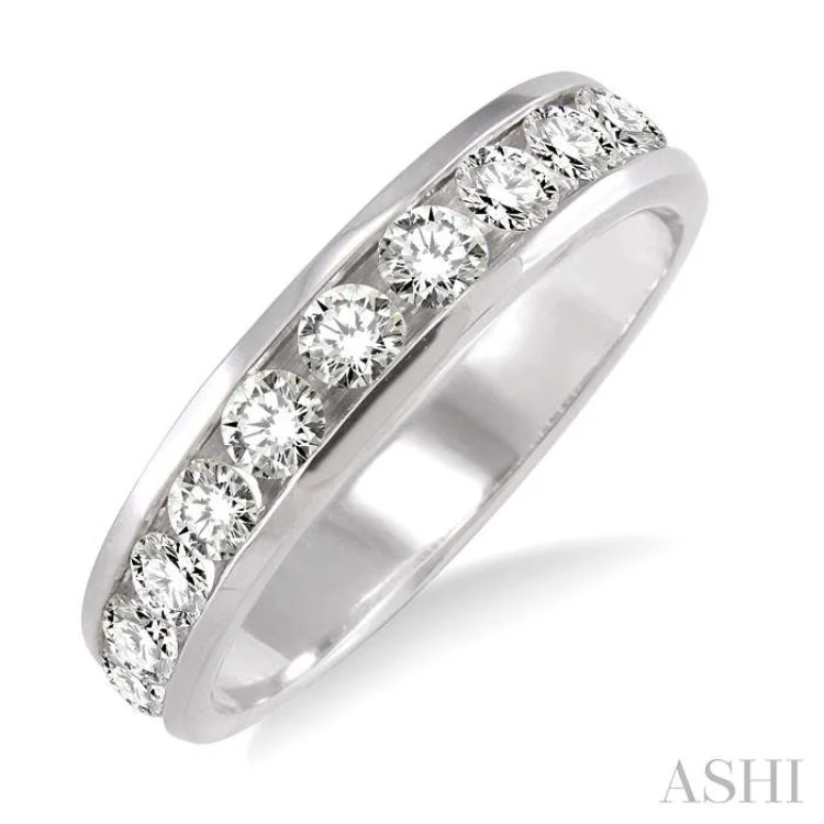 Men’s Personalized Rings-1 Ctw Round Cut Diamond Wedding Band in 14K White Gold