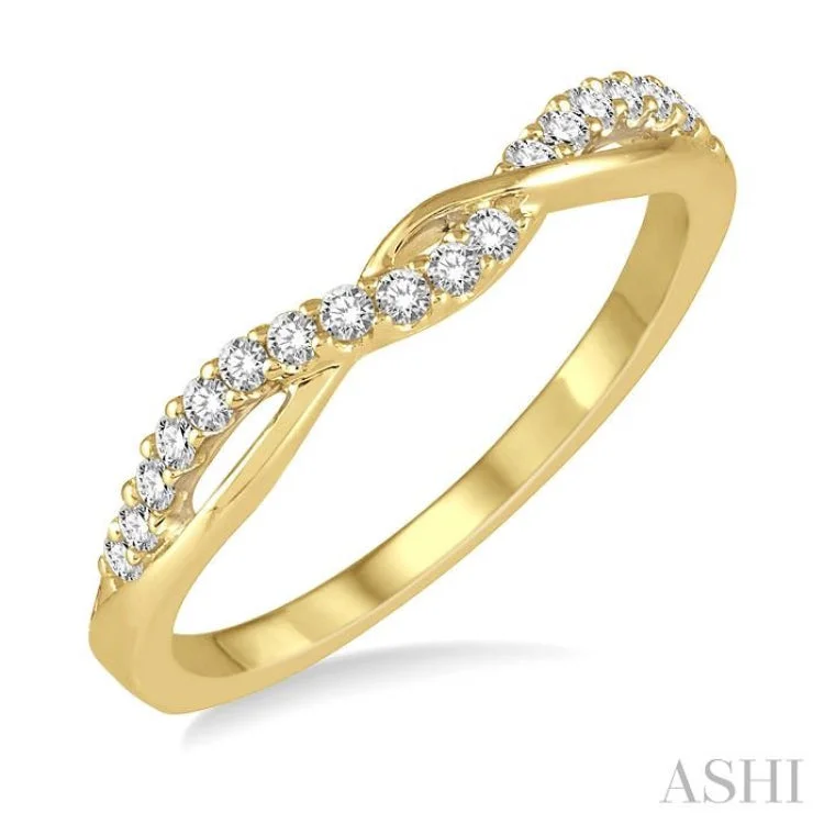 Wedding Rings with Personalization-1/5 ctw Twisted Top Round Cut Diamond Wedding Band in 14K Yellow Gold