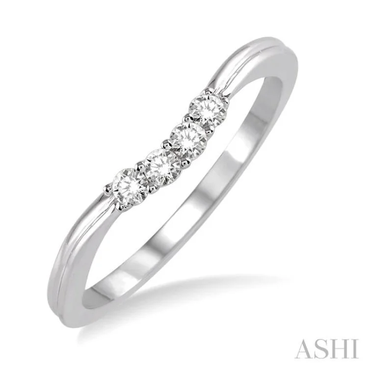 Unique Men’s Wedding Bands-1/6 Ctw Round Cut Diamond Wedding Band in 14K White Gold