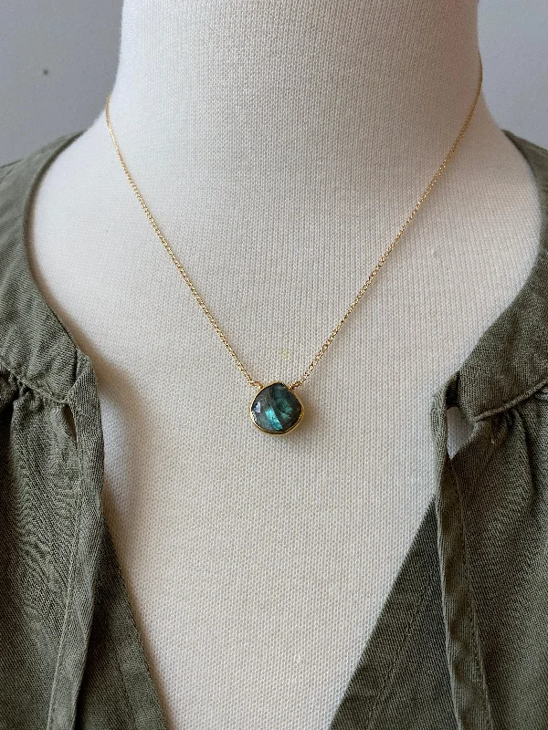 Infinity Necklaces-Gemstone Necklace ~ labradorite