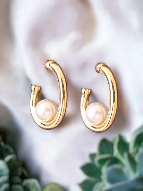 Chic Silver Earrings-Golden Esmeralda Hoops